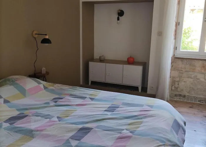 Dans Maison Quercynoise Holiday home