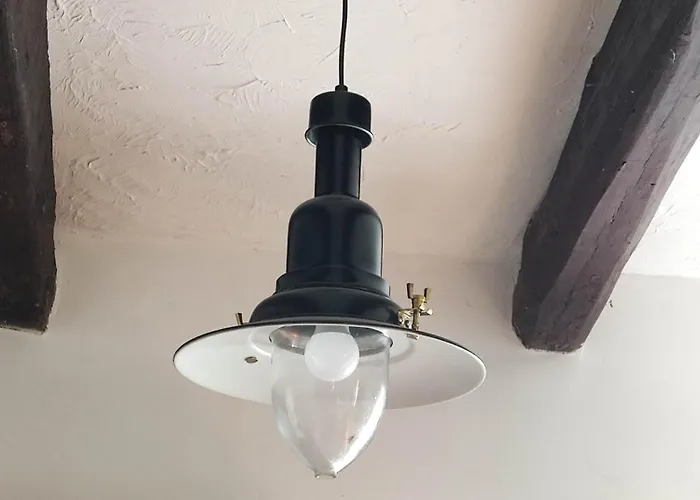 Dans Maison Quercynoise